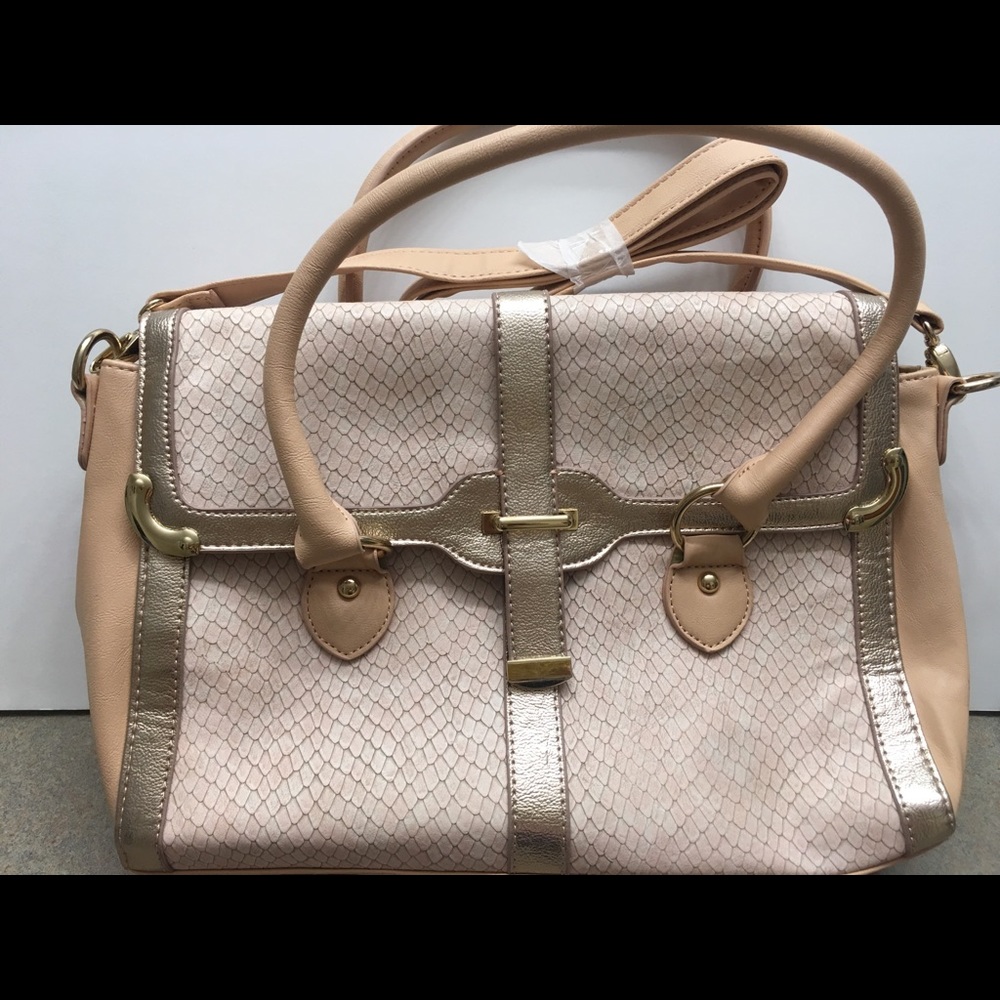 Charming Charlie Purse